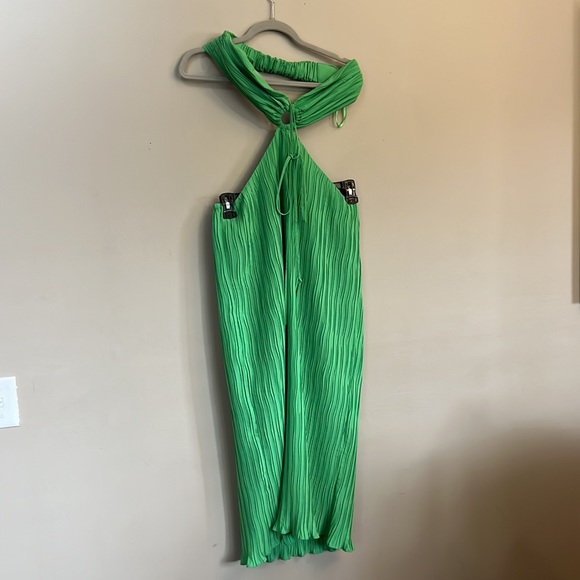 Gianni Bini Sophie Plisse Halter Neck Sheath Dress - Picture 7 of 16